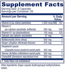 Vitanica Slow Flow cápsulas en mano, opción vegana para apoyo cíclico
