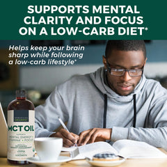 Aceite MCT Viva Naturals mezclado en café, mejora la energía matutina