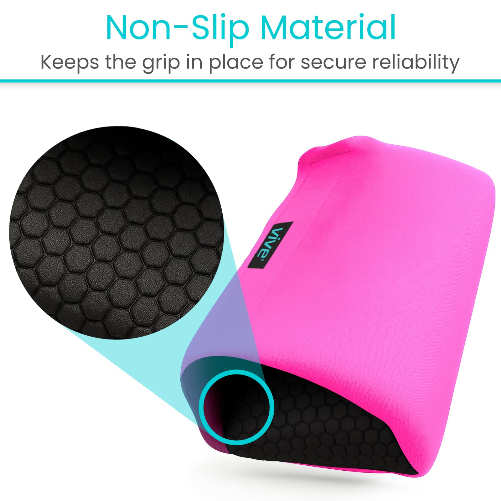 Vive persona usando muletas con kit en entorno exterior seguro