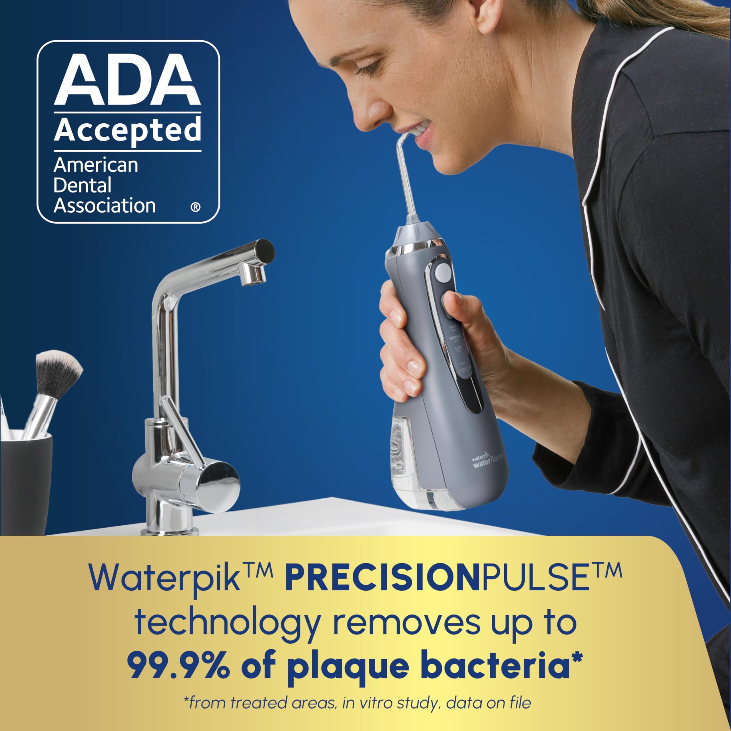 Waterpik depósito extraíble de 7 oz que facilita recargas rápidas