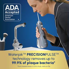 Waterpik depósito extraíble de 7 oz que facilita recargas rápidas