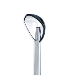 Punta Waterpik en uso con irrigador demostrando eliminación de residuos