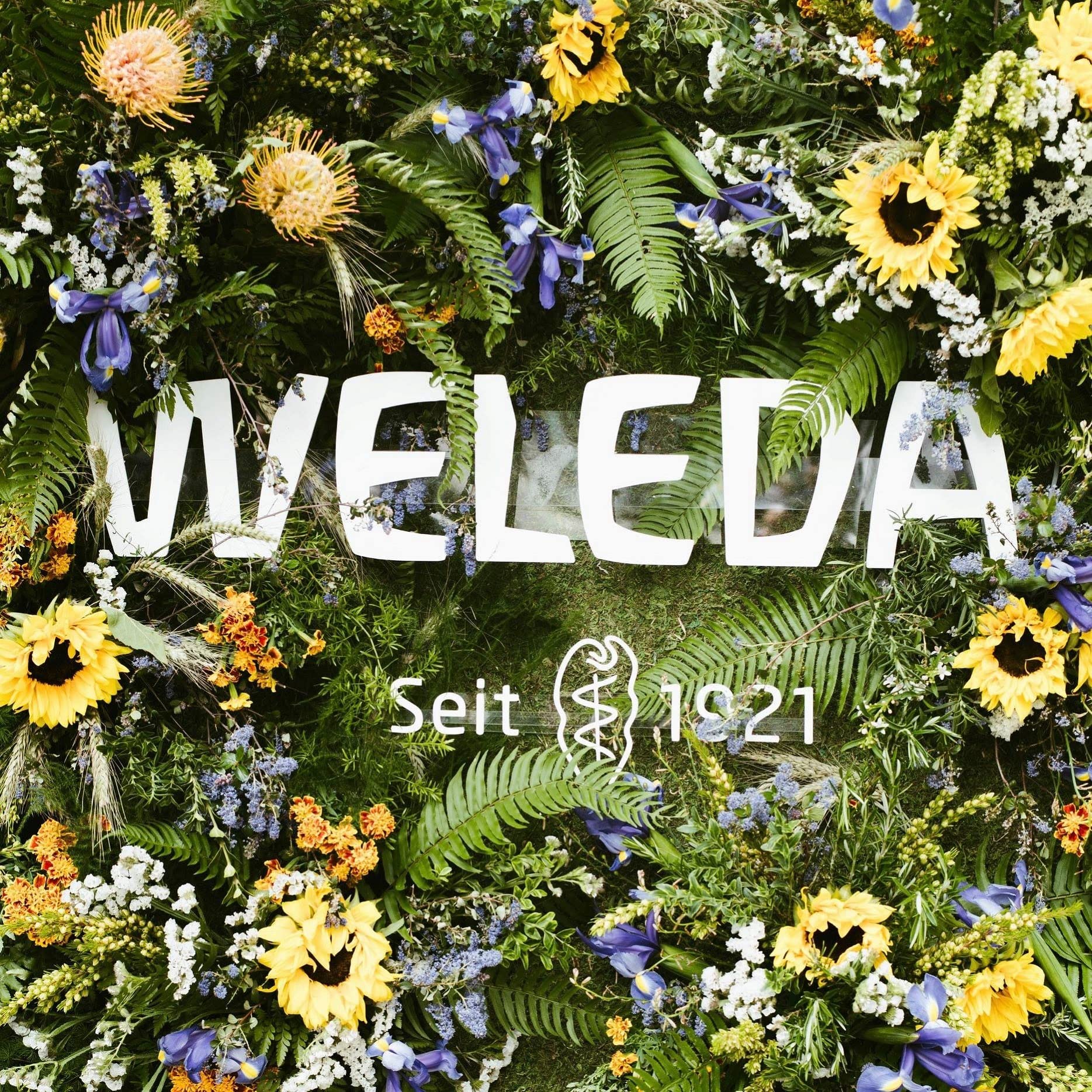 Weleda producto en ambiente de spa que evoca calma y bienestar
