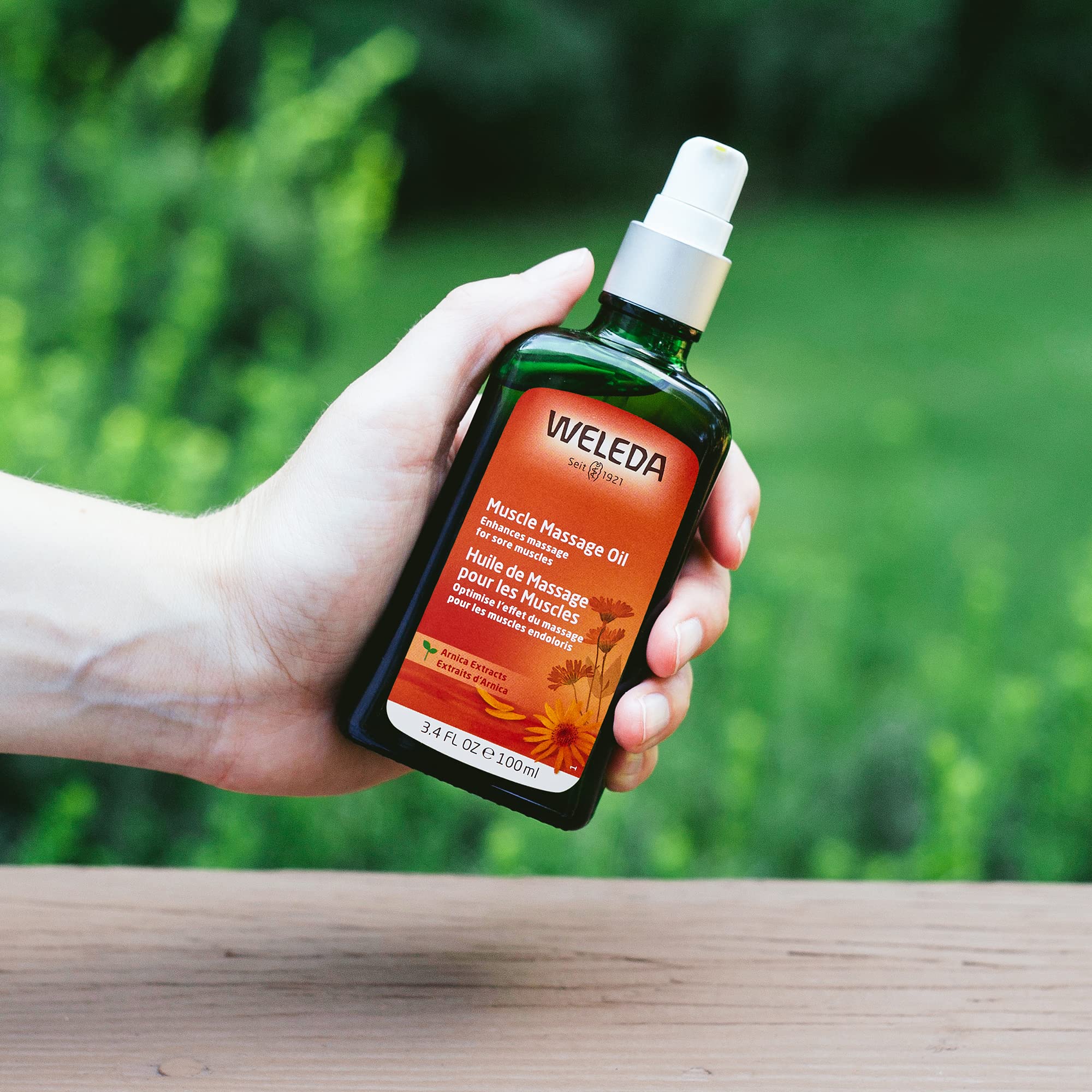 Weleda etiqueta de ingredientes botánicos que transmite confianza natural