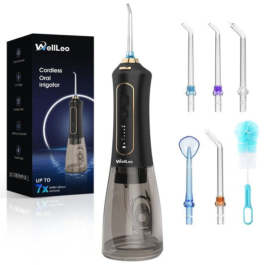 WELLLEO vista frontal del irrigador mostrando diseño portátil y controles para limpieza eficaz