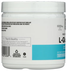 Polvo de L-Glutamina de Whole Foods Market mezclado en batido, aporta versatilidad diaria