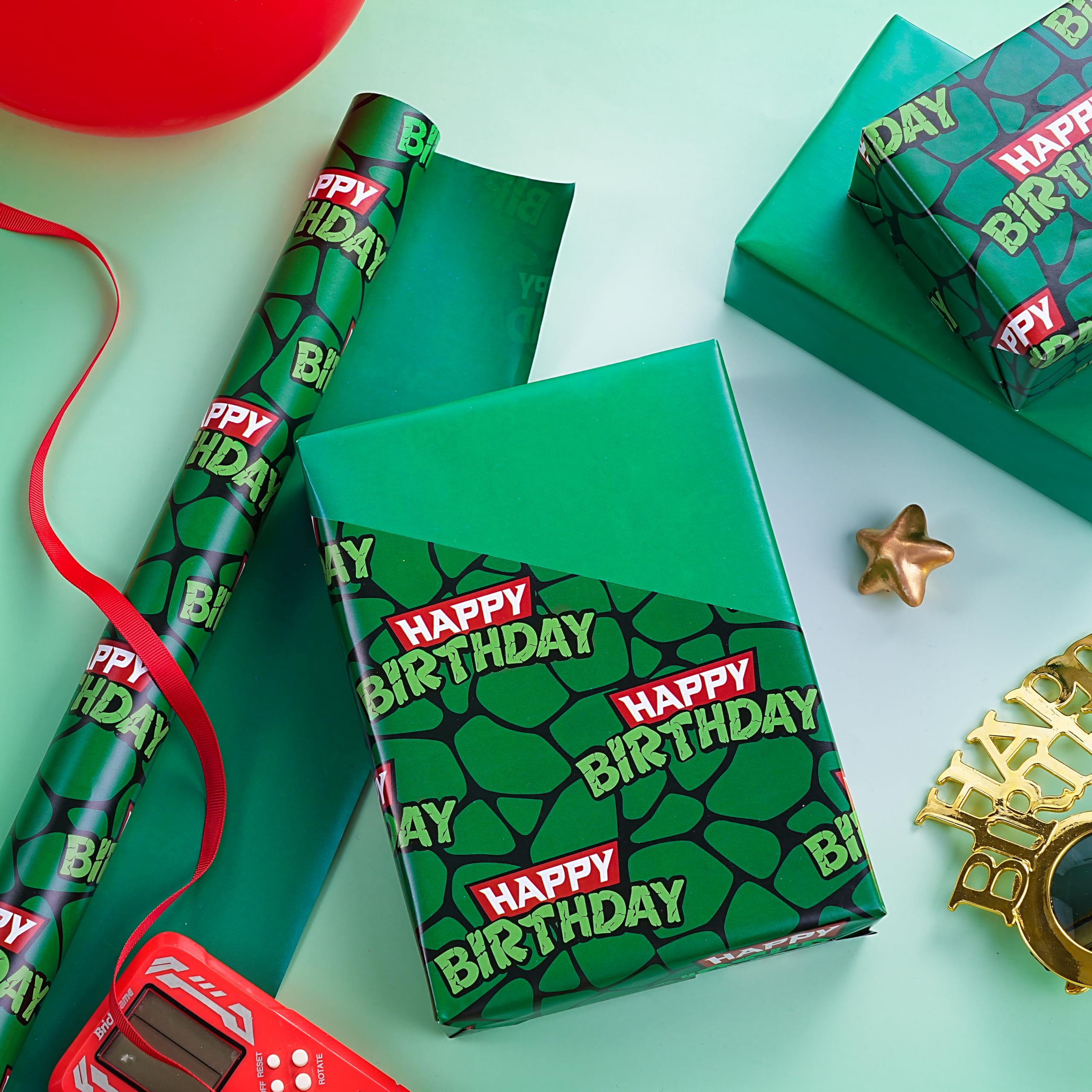 WRAPAHOLIC escena de fiesta con regalos que crea ambiente temático alegre