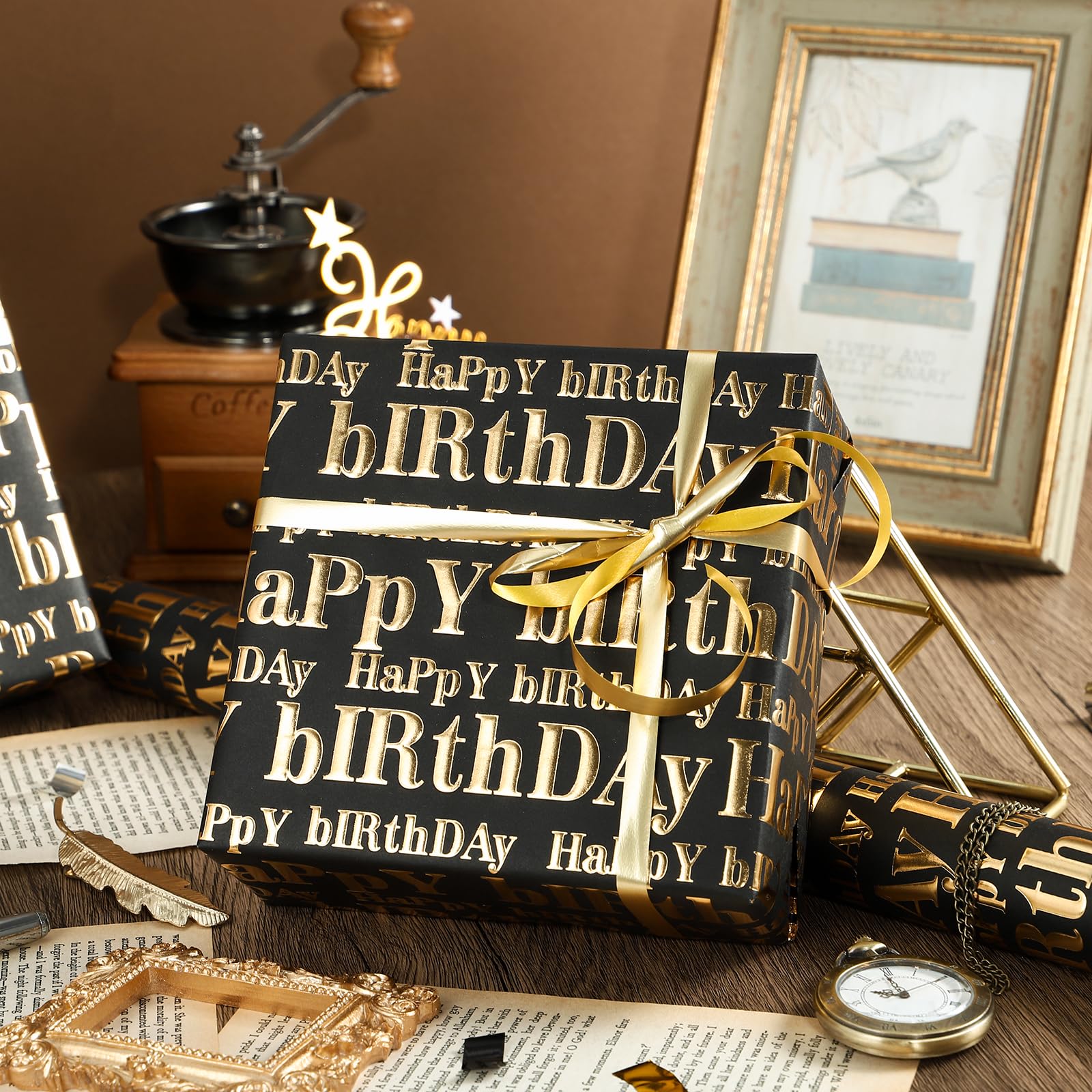 WRAPAHOLIC detalle de las letras doradas foil que realzan cualquier paquete