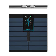 WYZE SCALE frente con pantalla a color mostrando métricas, lectura clara instantánea