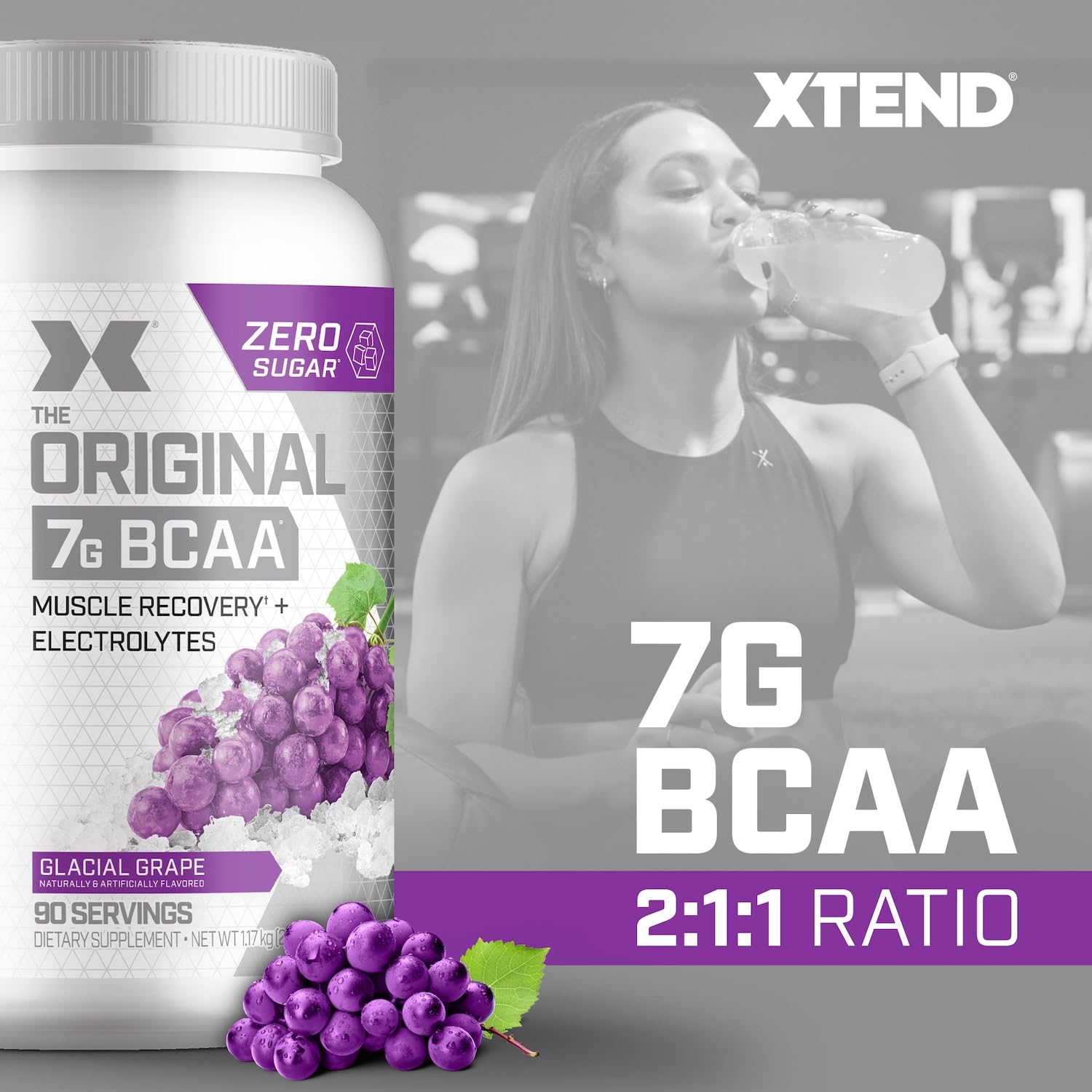 Xtend bebida en vaso durante entrenamiento que ayuda a hidratación inmediata