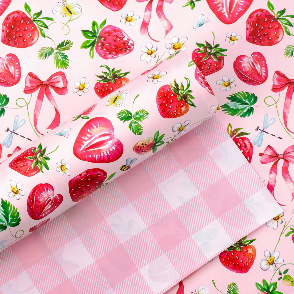 Yarcony vista frontal del rollo con fresas y lazos, aporta presentación dulce