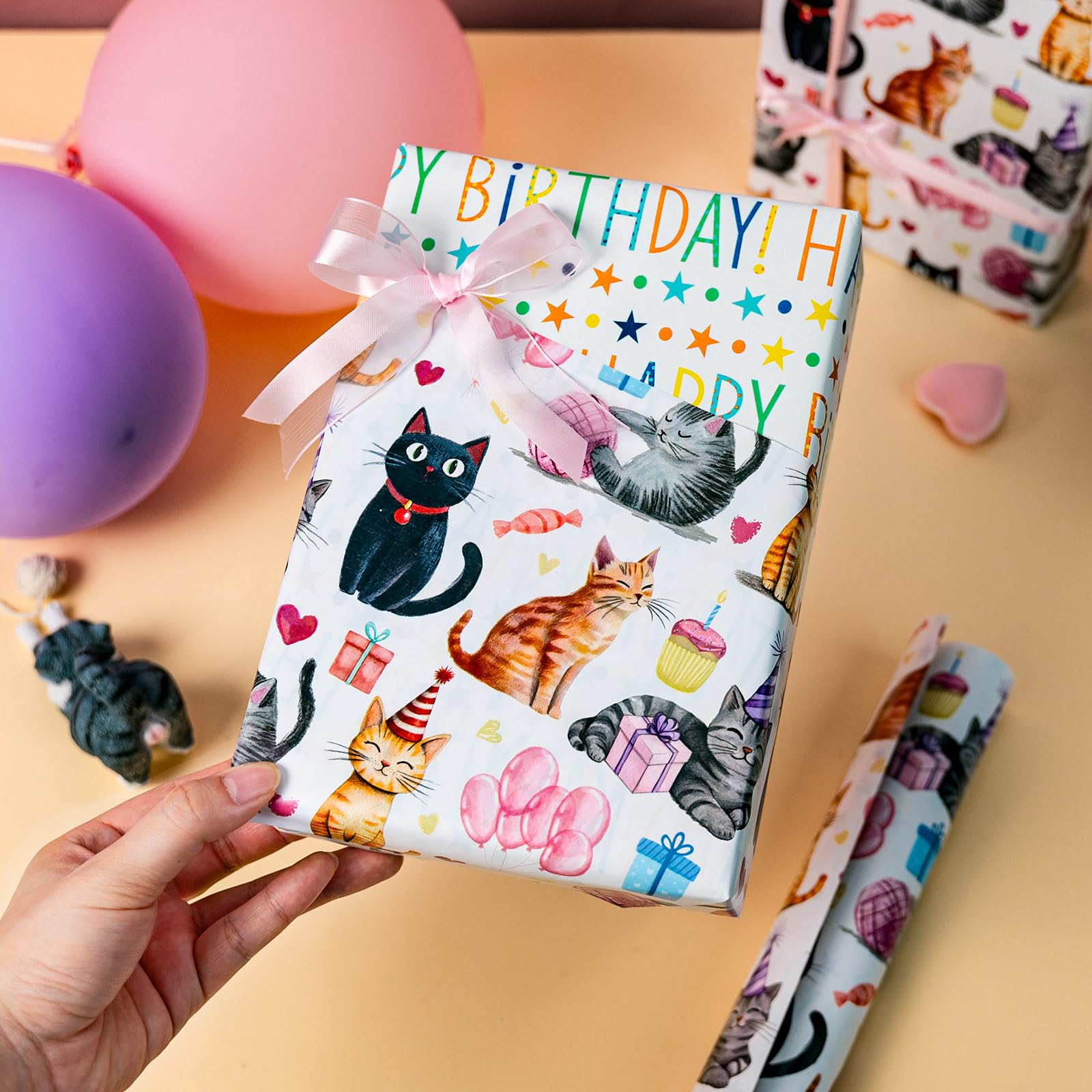 Yarcony papel usado como decoración de mesa, añade encanto temático