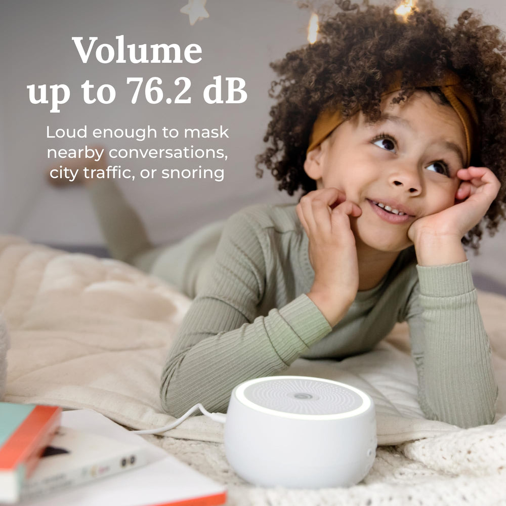 YOGASLEEP Dreamcenter vista trasera con jack y puerto USB para conectividad