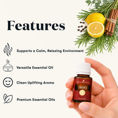 Young Living textura del aceite en la mano mostrando pureza y brillo