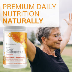 Youngevity vaso con bebida mandarina preparada, conveniente para consumo diario