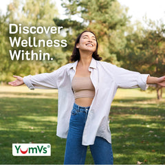 YUM-V'S gomitas en contexto lifestyle junto a fruta, sugiriendo hábito saludable