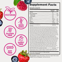 Zena Nutrition bebida mezclada en vaso transparente, sabor berry refrescante