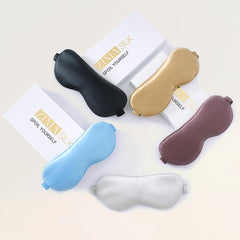 ZIMASILK antifaz en dormitorio mostrando uso cotidiano y ambiente relajado